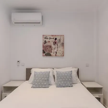 #372 Sunny Balcony Retreat 3 Bedrooms 아파트