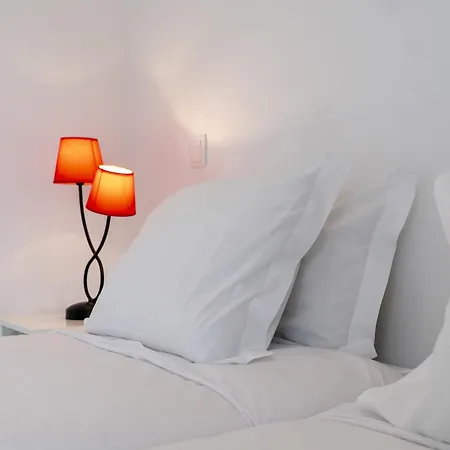 Appartamento #372 Sunny Balcony Retreat 3 Bedrooms *