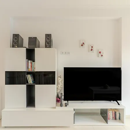 #372 Sunny Balcony Retreat 3 Bedrooms * 알부페이라